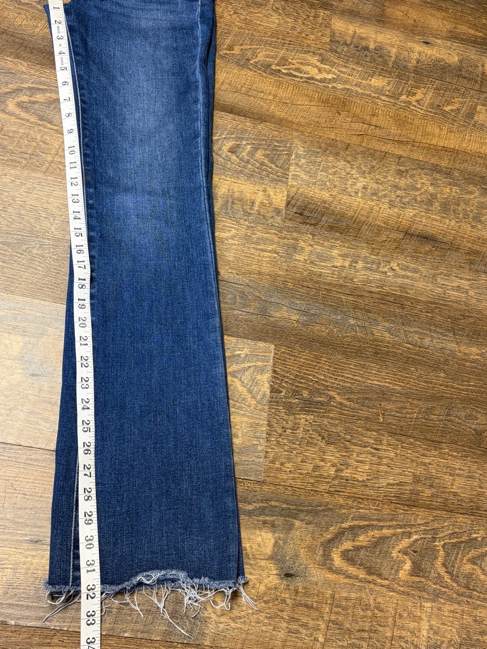Lovervet By Vervet Jeans Women’s 27/5 Boot Cut Stretch Denim Raw Hem Mid Rise - Picture 8 of 9